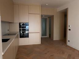 3-комнатная квартира в Porto Tower — 31 этаж | Панорамный вид на море и горы