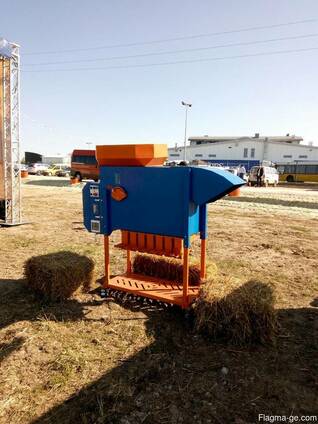 Aerodynamic grain separator