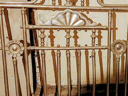 Антикварние Латунивие крават без сетки