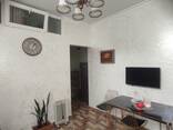 Аренда Саятнова 3 студия и 1 1 с отдельным коридором в доме за 650 дол в мес от 6мес - фото 1