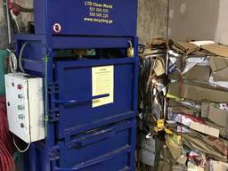 Bale press for waste Пресс для вторсырья (картон, пленка)