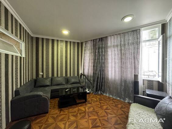 Батуми ул. Зураба Горгиладзе, 98 2плюс1 60квм