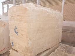 Блоки травертина