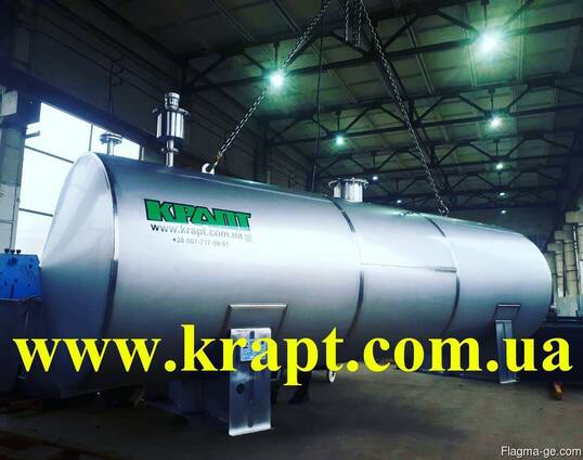 Емкость из нержавеющей стали 4,8 куб. м