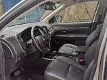 Mitsubishi Outlander 2020 - фото 2