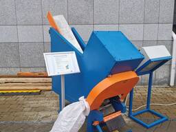 Полуавтоматический торцовочный станок Мтс-500