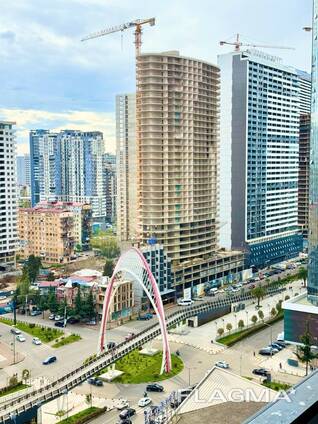 Продается 2-комнатная квартира, 50 м², Батуми в жк Black Sea Tower