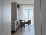 Продается 2-комнатная квартира с отдельной спальней - фото 7