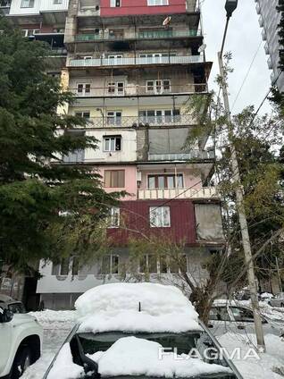 Продается 3-комнатная квартира
