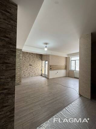 Продается 3-комнатная квартира, 82 м², Батуми, 2 перулок Шалва Инасаридзе, 3