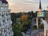 Продается 3-комнатная квартира В исторической части Батуми - фото 5