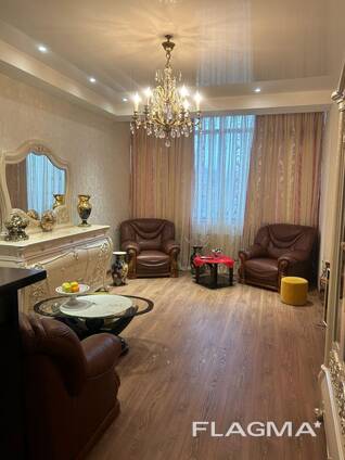 Продается 3-комнатная квартира, 84 м², Тбилиси, Набережная космонавтов, 47
