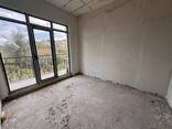 Продается частный дом с 5 спальнями в черном каркасе - фото 3