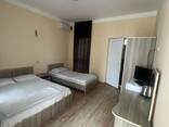 Продается гостиница в Квариати 801 кв. м, ул. Цминда Андрия Пирвелцодебули, 98А - фото 2