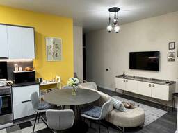 Продается квартира с новым ремонтом на второй линии моря