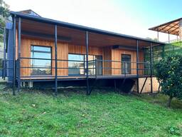 Продается современный частный дом 137 кв. м в белом каркасе в селе Авгия.