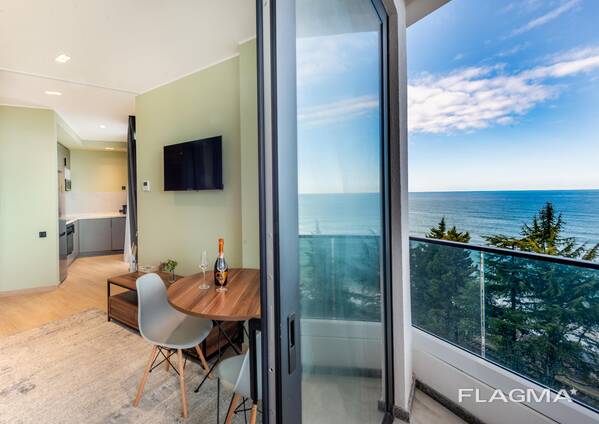 Продам 2-комнатную квартиру, 70.9 м², Махинджаури. в жк Mziuri Garden