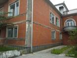 Продам СРОЧНО шикарный дом три этажа 12 комнат в городе ПОТИ. - фото 2