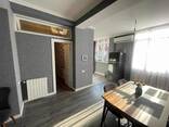 Продаётся 2-этажная квартира за 185400$ в Батуми ул. Пармен Лориа, 8 - фото 2
