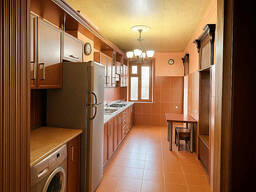 Продаётся 3-комнатная квартира в Грузии, в городе Поти у моря