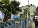 Продаётся дом 60 кв. , в Чакви видно море, 1,5 км. от моря 10 км. от Батуми. - фото 1