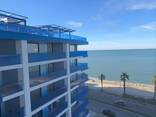 Продажа 1-х комнатных апартаментов 35.39 в Palm Residence с видом на море. - photo 1