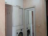 Продается 2-комнатная квартира с отдельной спальней - фото 1