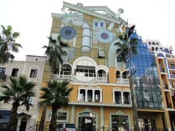 Руставели 15 дом лицо