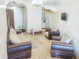 Сдается 3-х комнатная квартира посуточно, возле моря и макдональдс.