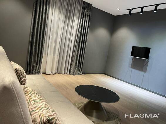 Сдается 3-комнатная квартира, 116 м², Батуми, улица Петра Багратиони, 129