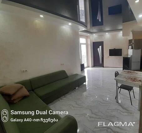 Сдается 3-комнатная квартира, 60 м², Батуми, улица Галактиона Табидзе, 52