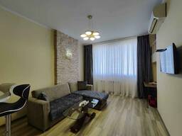 Сдается на год светлая квартира