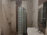 Сдается посуточно 3-х комнатная квартира на первой линии моря. - photo 9