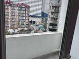 Сдается просторная 3-комнатная квартира 85 кв. м в Батуми, на улице Нико Пиросмани - фото 15