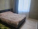 Сдаётся 2-комнатная квартира 70 кв. м в Тбилиси на улице Нуцубидзе 4 Плато. - фото 6