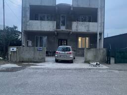 Сдаётся первый этаж дома в Батуми ул. Адлия, 82 за 1200$. ID#2100