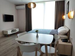 Сдаю 1-комнатные апартаменты, 38 м², Батуми, Садовая ул, 10