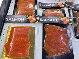 Слабосолёная форель, нарезка 200 гр