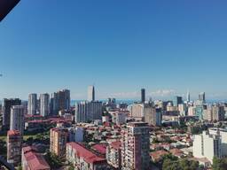 Студия на Багратиони, 129