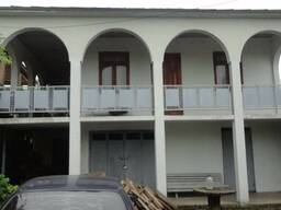 В Батуми Продается 2-х этажный частный дом